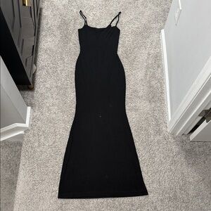 SKIMS Black Spaghetti-Strap slip Maxi Dress